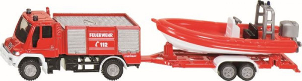 Unimog Feuerwehr mit Boot