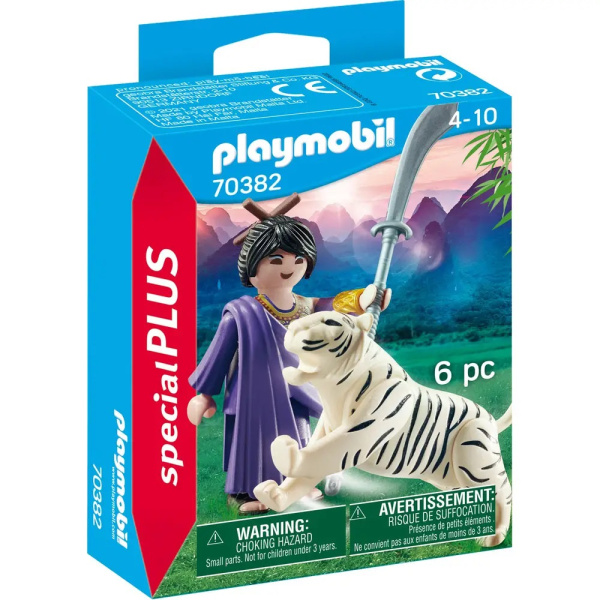 Special Plus Asiakämpferin mit Tiger